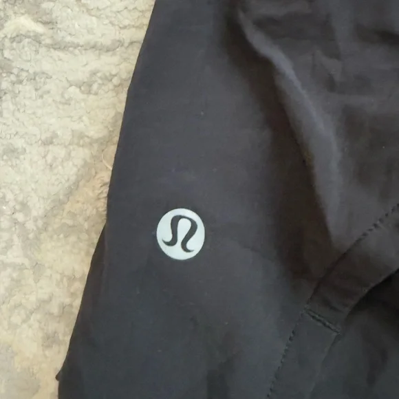 Lululemon Run Times Short II *4" Black (First Release) *Flawed - Picture 5 of 14